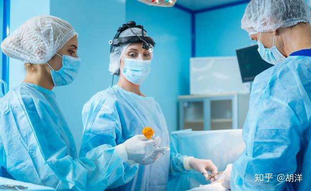 长满全身的脂肪瘤会恶变吗 脂肪肉瘤是不是脂肪瘤恶变而来的 知乎