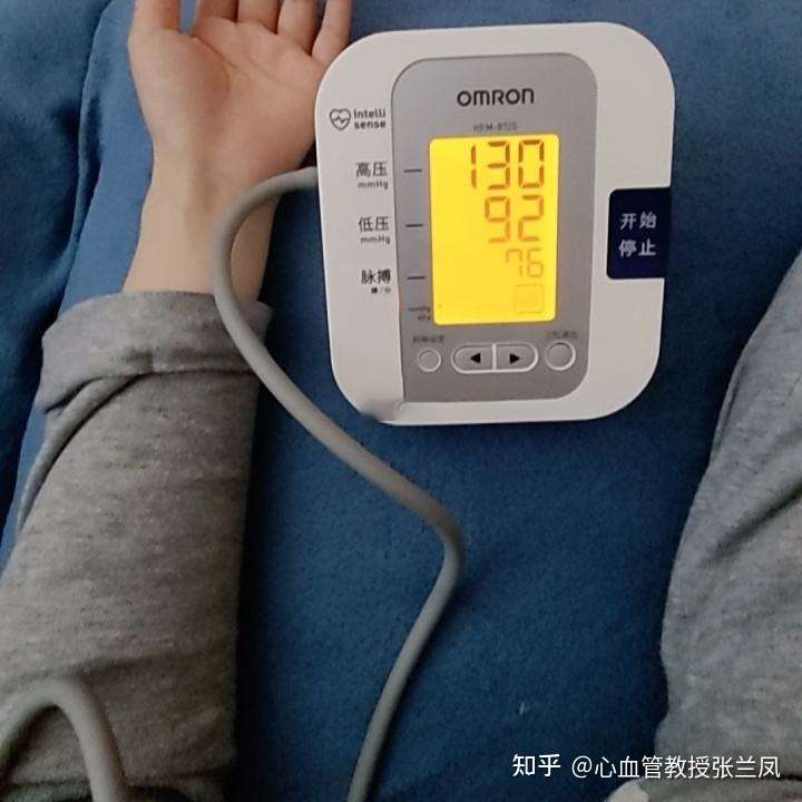 心血管教授张兰凤 的想法: 低压长期高于90,可能会出现这5种症状!
