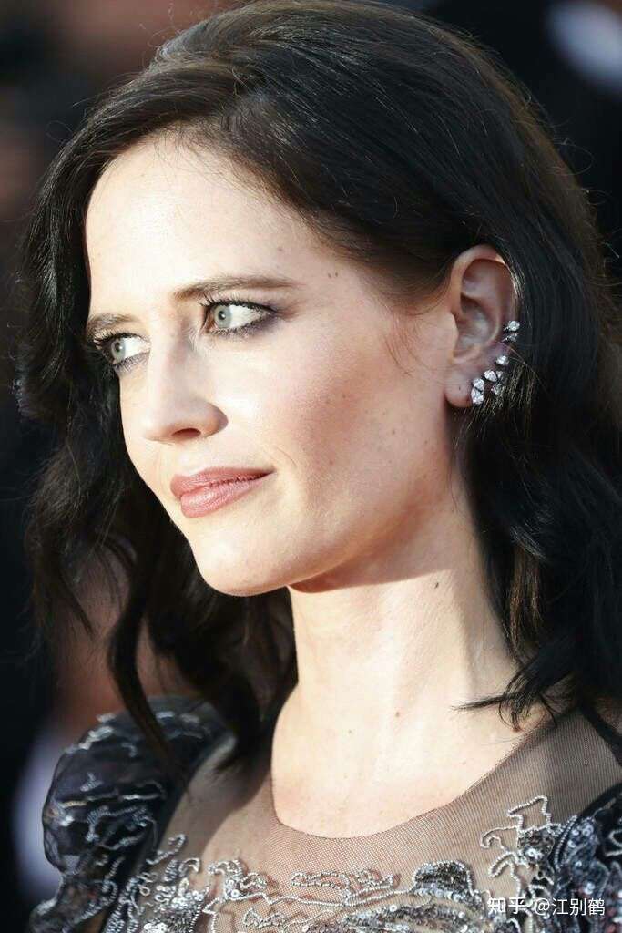 fj霍比特人 的想法: 伊娃·格林,她有一双勾魂摄魄的眼睛,和… - 知乎