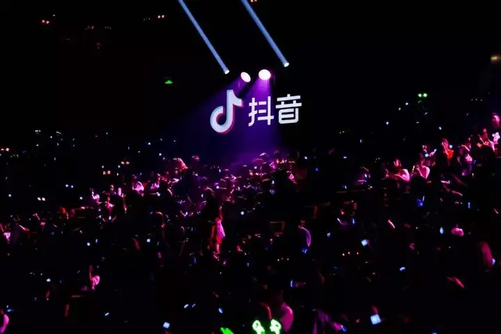箭蛮物加碉禽（2024年最火的十首歌曲是什么）