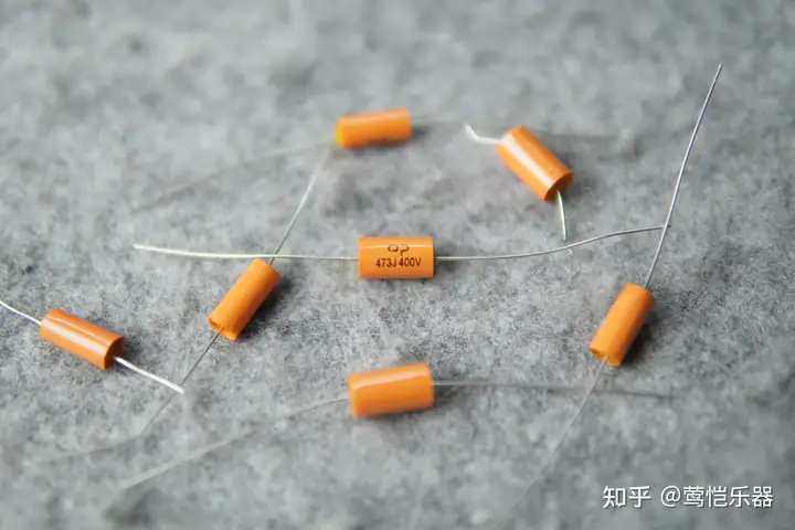 你到底需要一颗什么样的电容