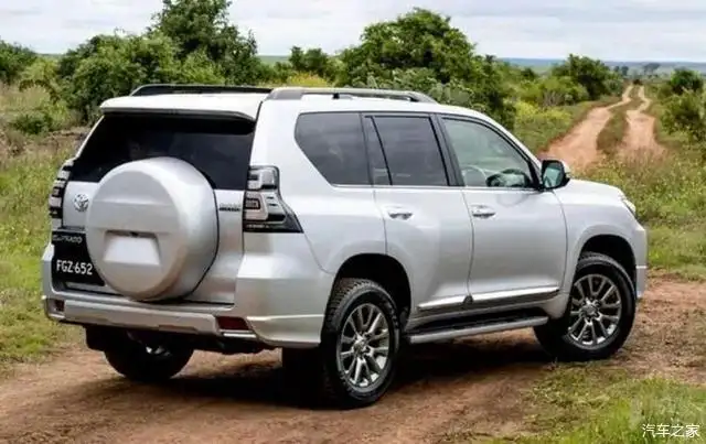 2021款普拉多,搭载2.