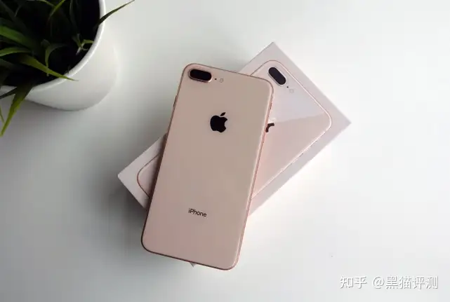 再战3年！4年前的iPhone 8 Plus ，相当于什么价位的安卓手机？ - 知乎