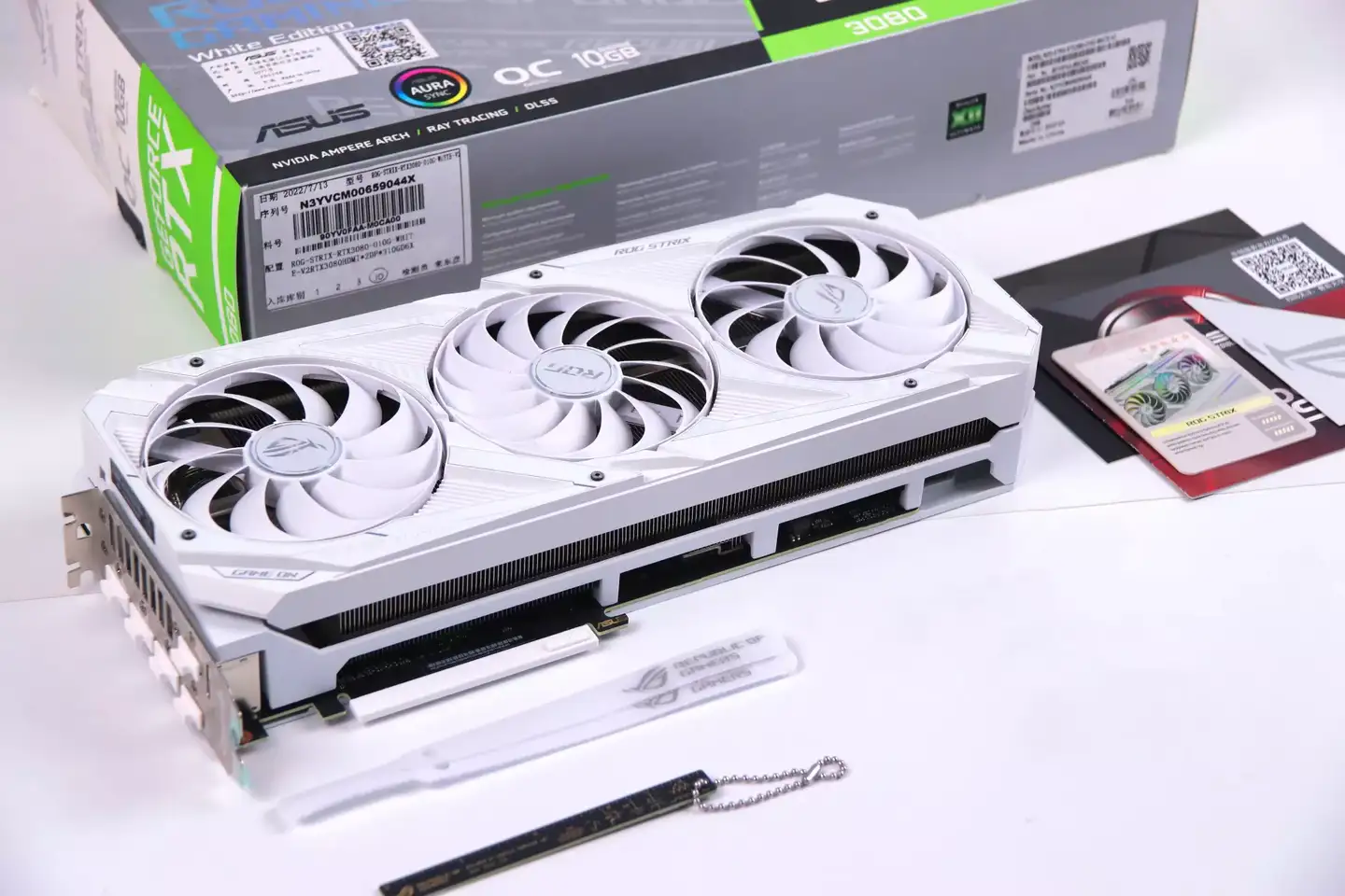 最大68％オフ！ ASUS ROG-STRIX-RTX3080-O10GWHITE tessiturasdenos.com.br