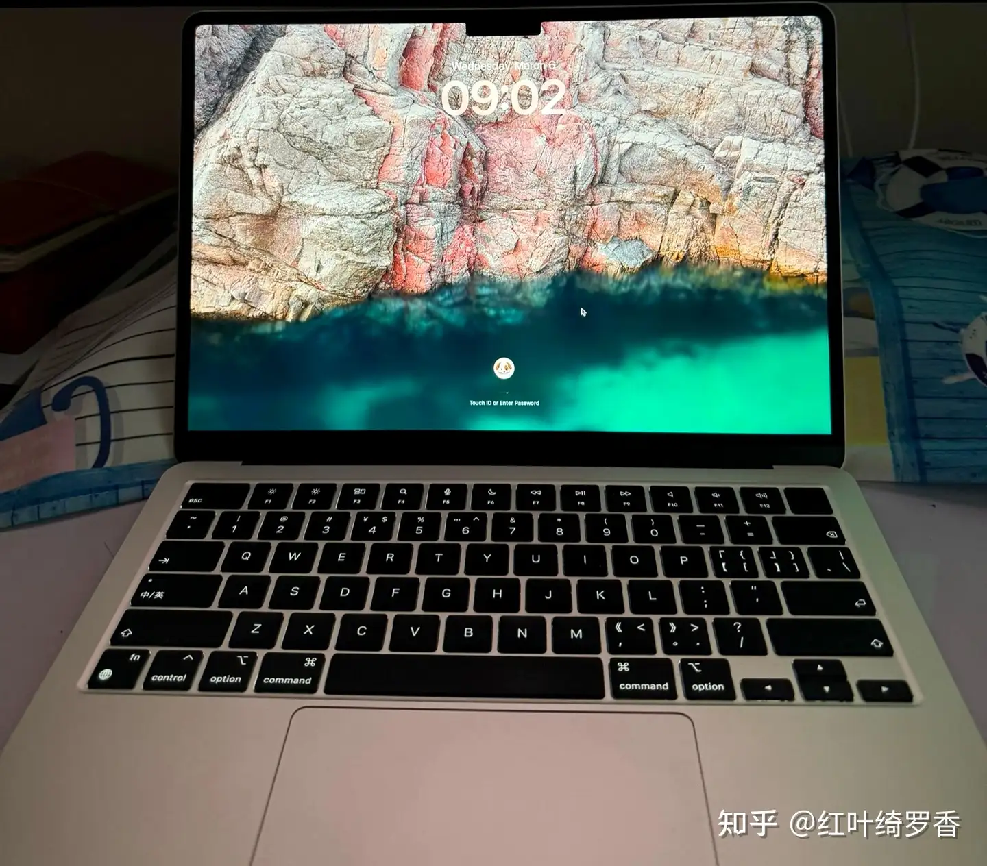 2024年苹果电脑MacBook Air M3选购指南，尺寸、芯片、内存、存储空间选 