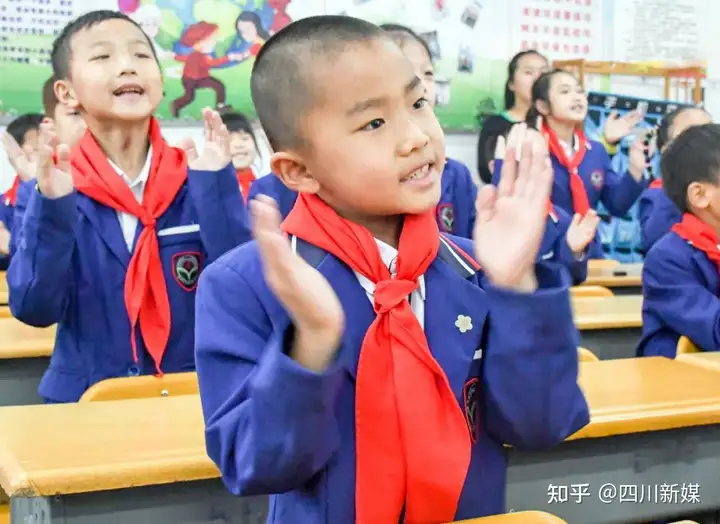 真没想到（童心向党内容文字）小学生童心向党文字 第12张