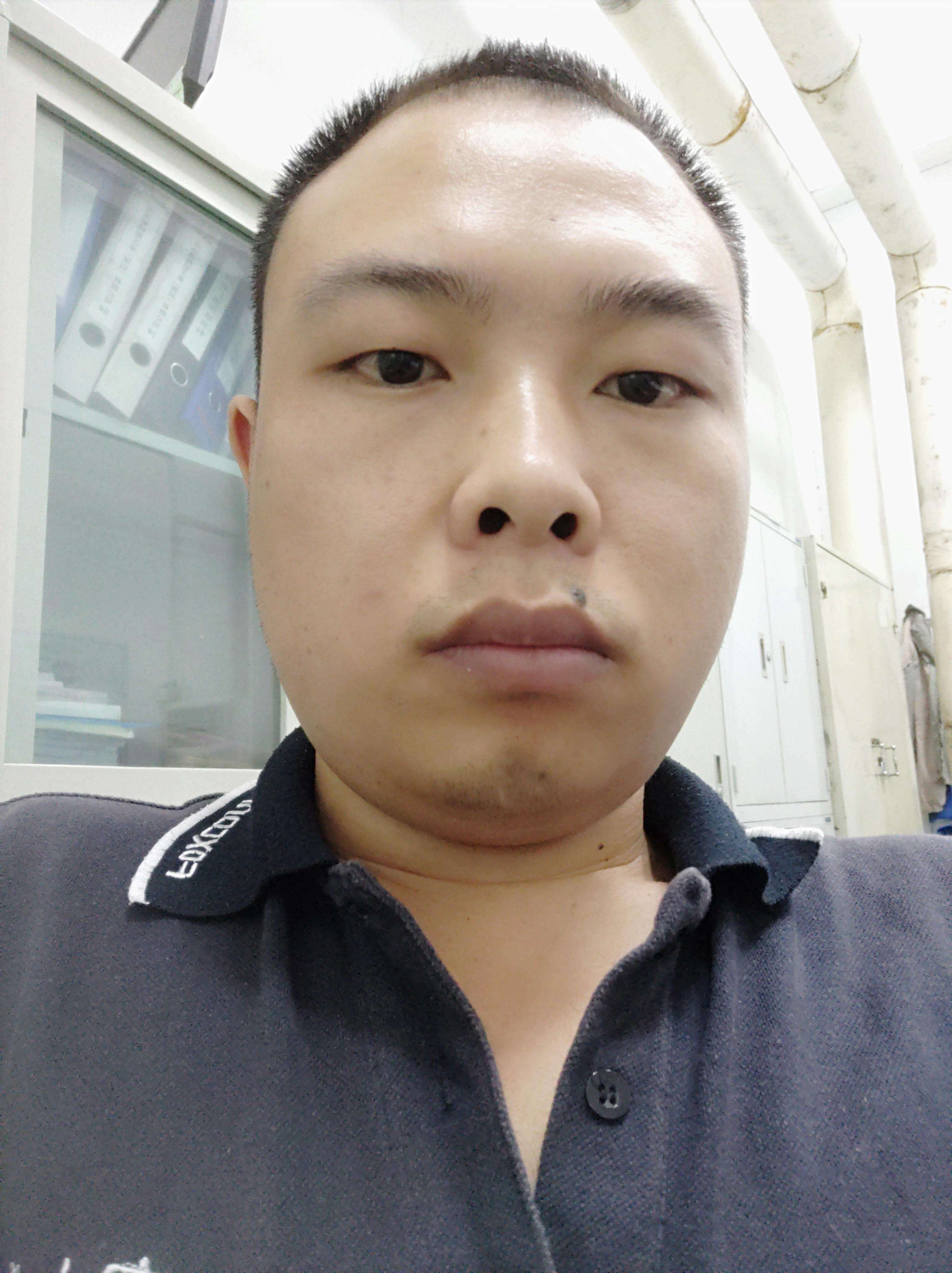 柳二少屌丝中的穷屌丝