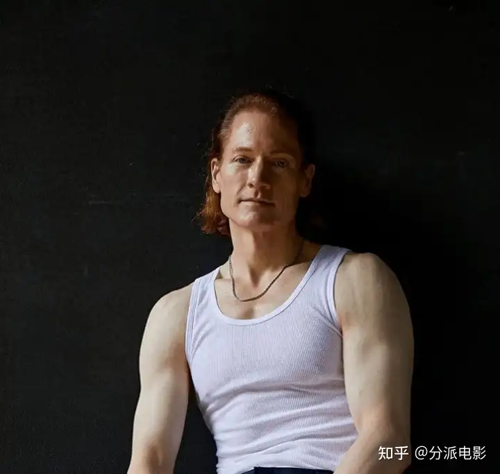《换命天堂》拿命换钱!这是今年最恐怖的科幻片!