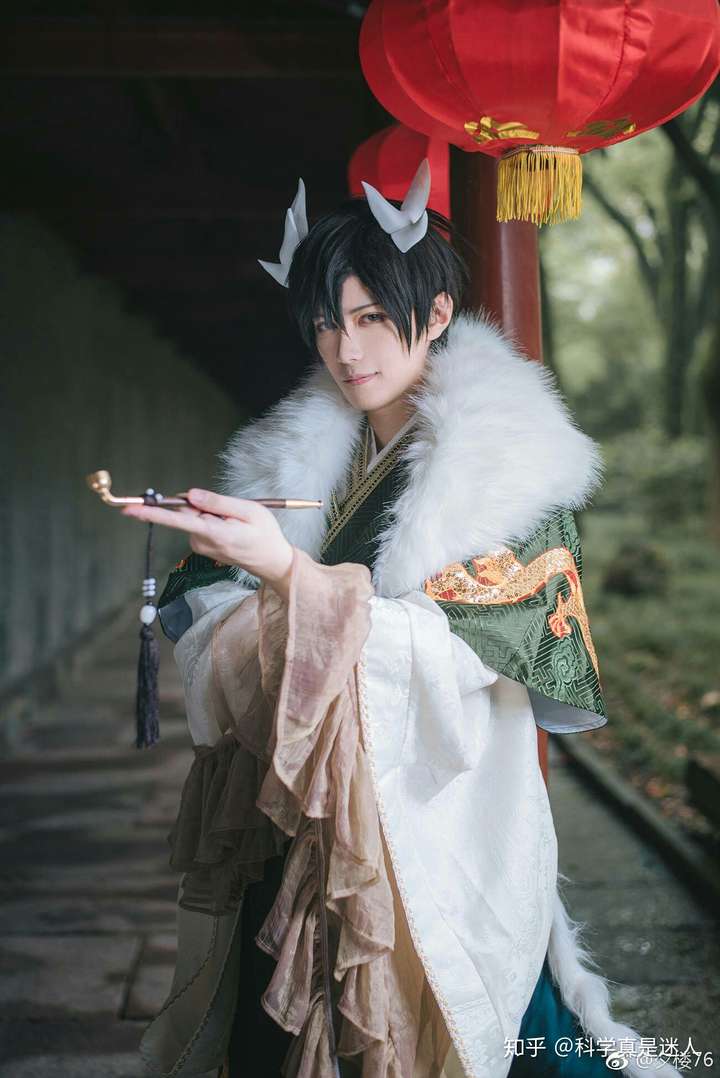 你们见过最好看的 coser 长什么样?