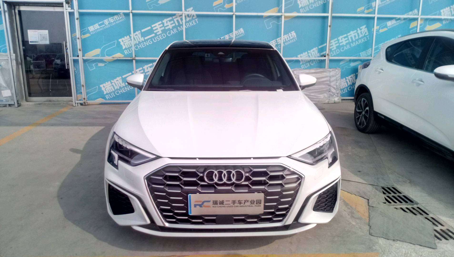 石家庄瑞诚二手车市场 的想法: 奥迪a3 2022款 sportback 35 tfsi