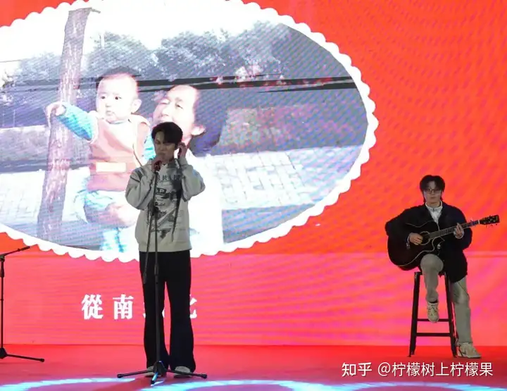 【活力校園】青春鑄底色 逐夢向未來|我校富陽校區(qū)體育藝術(shù)節(jié)閉幕式暨元旦晚會圓滿舉行!(圖4) 【活力校園】青春鑄底色 逐夢向未來|我校富陽校區(qū)體育藝術(shù)節(jié)閉幕式暨元旦晚會圓滿舉行!(圖4)