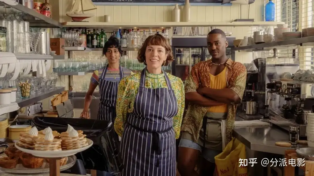 《玫瑰》卷福联手“英国女王”上演嘴贱版史密斯夫妇