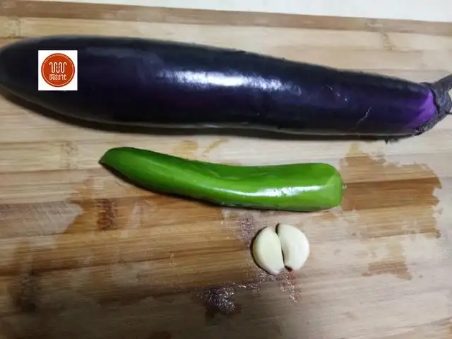 茄子的家常做法，味道不比饭店差，做法简单，保你一学就会！-烧茄子怎么做好吃又简单又好吃