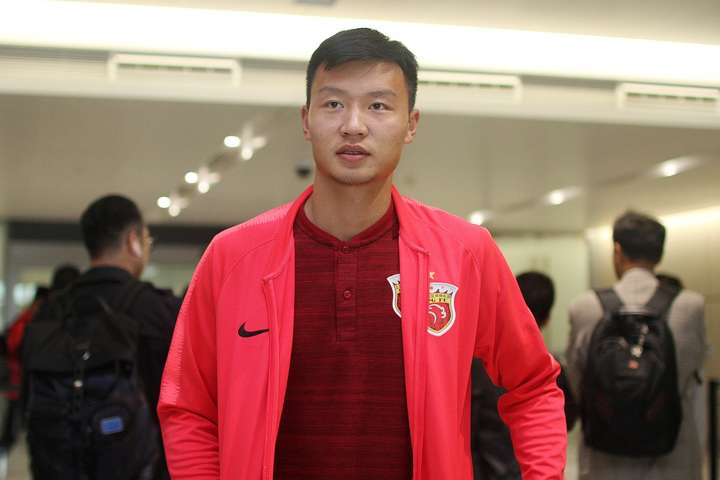 陈威扑出莫雷诺点球要感谢教练沃克胜利送给颜骏凌