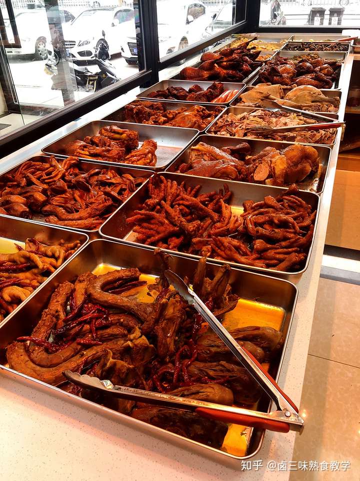 开熟食店从生意惨淡到每天排队我只用了这5招新手开店必看