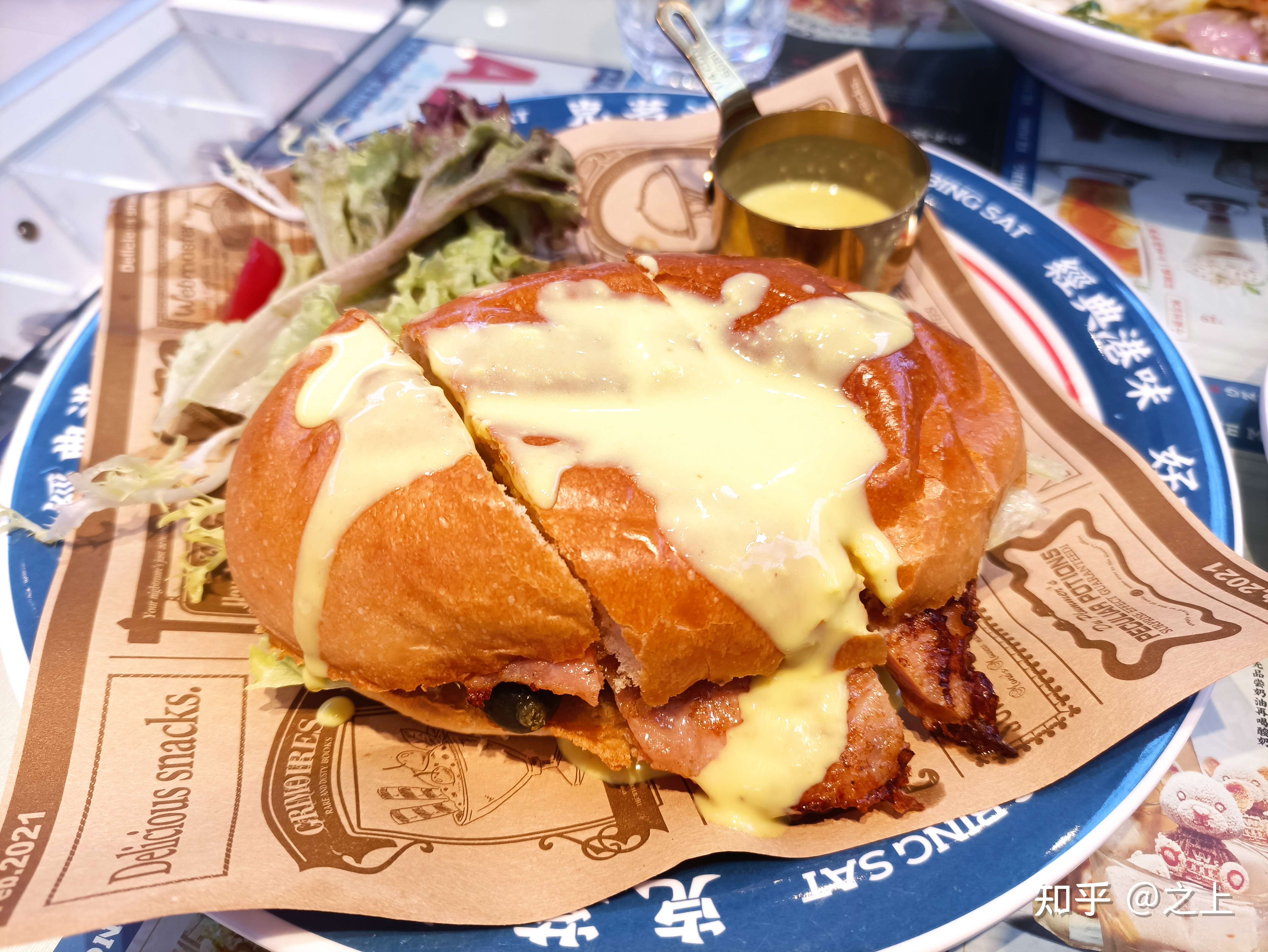 之上 的想法: #广州美食# 芝士瀑布猪扒包 有时候加点东… - 知乎