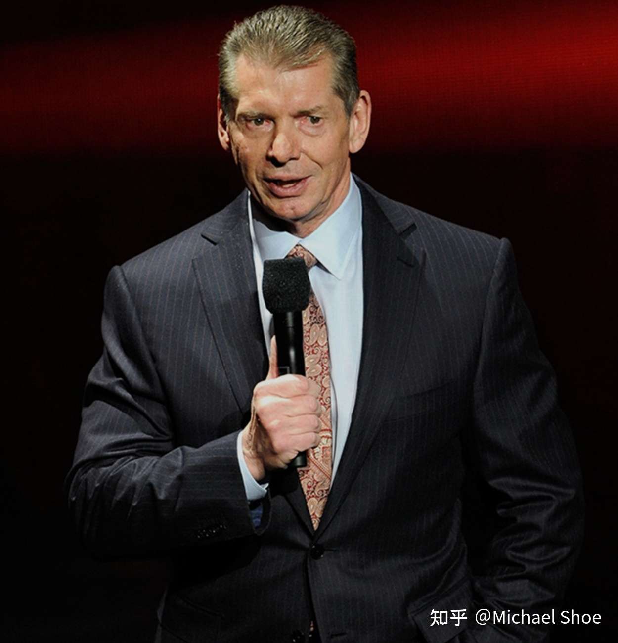 michael shoe 的想法: wwe总裁vince mcmahon不再担任公司ceo.