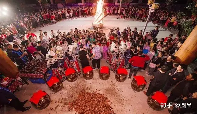 怎么看来看去，看到的乡村都是一个样？