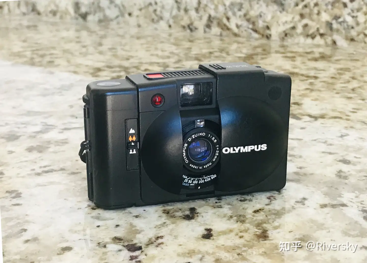 扫街利器– 奥林巴斯Olympus XA2 胶片旁轴相机- 知乎