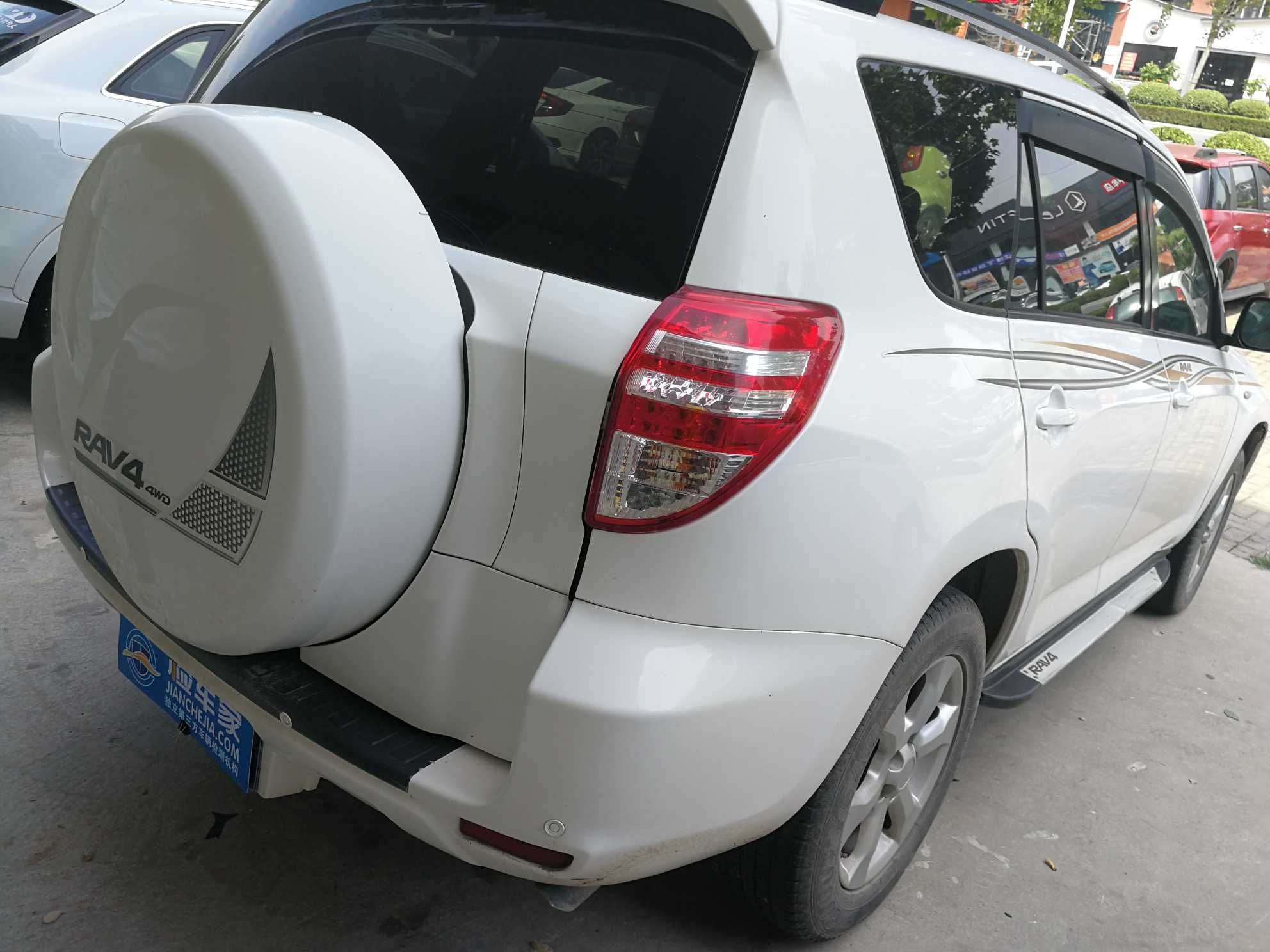 昨天去河南郑州帮粉丝检测一台丰田rav409年出厂09年上牌目前开了14万