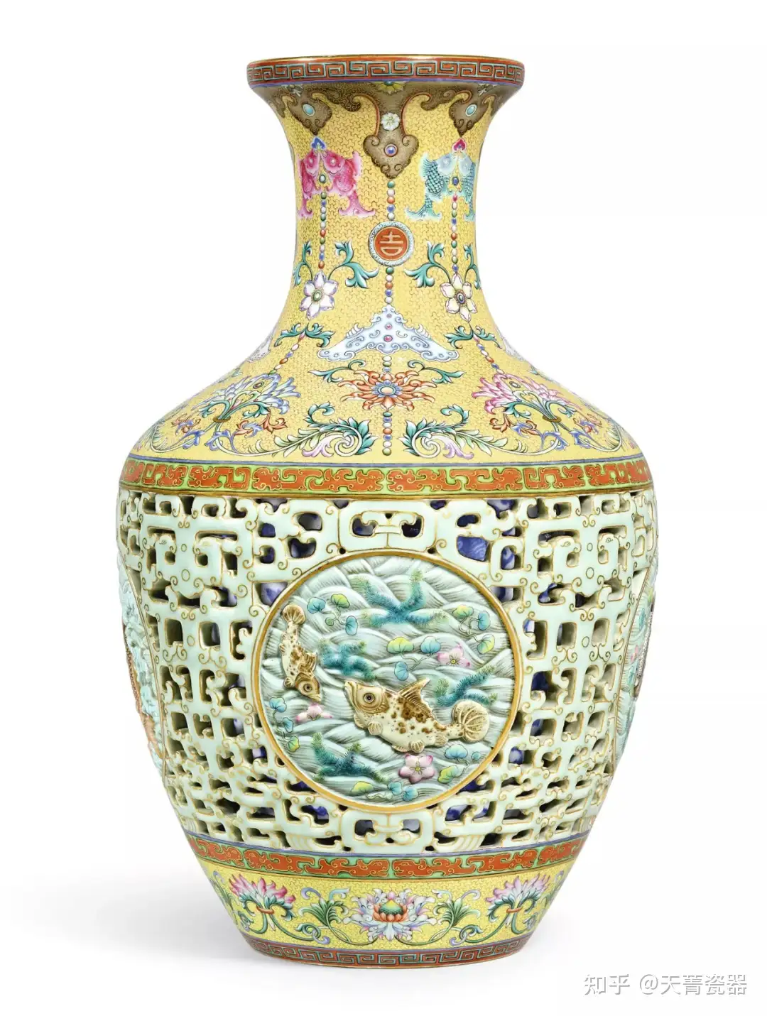 天菁瓷器：最高2.8亿的传世珍宝！！盘点拍卖场TOP30的景德镇明清瓷器
