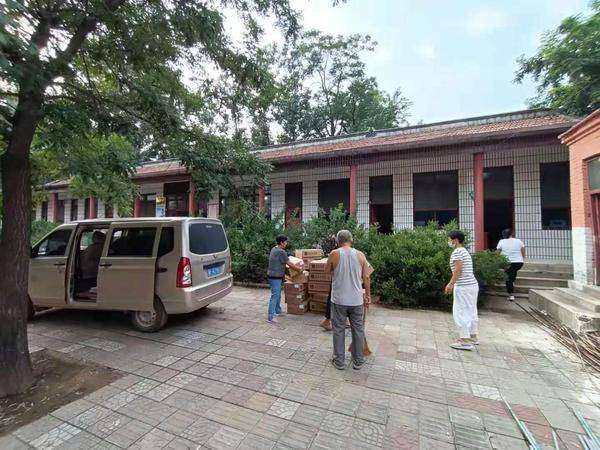 健康中国爱心基金倡议:各界爱心企业、爱心人士伸出援助之手——彰显人间大爱与责任担