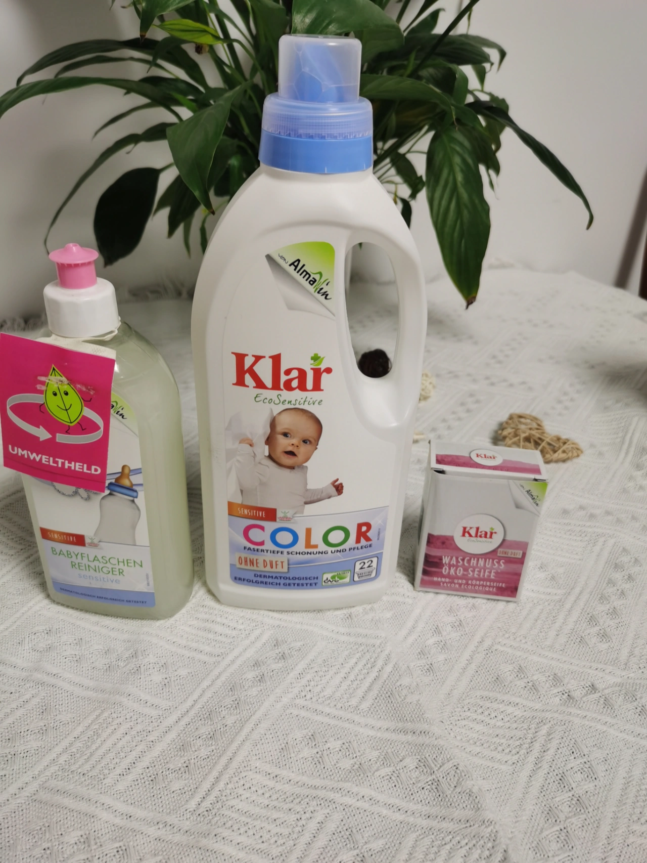 klar乐莱婴儿宝宝洗衣液这款德国原装进口洗衣液是浓缩型的倒一点