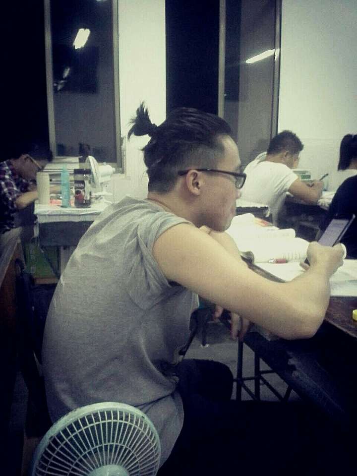 研究生面试男生留小辫子会有什么样的影响?