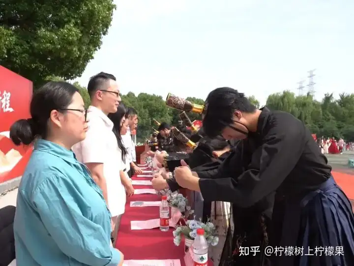 【活力校园】十八而志 向光而行 | 浙江省广播电视中等专业学校塘栖校区2026年高三成人礼圆满举行！(图10)