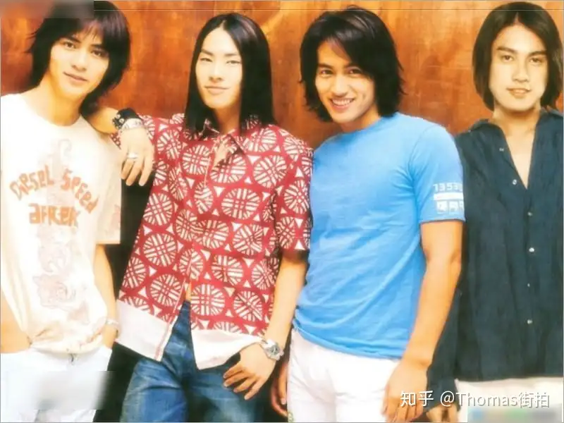 19年前4人男子组合 经典时髦中长发型 当时男生争相模仿对象 知乎 19年前4人男子组合 经典时髦中长发型 当时男生争相模仿对象 知乎