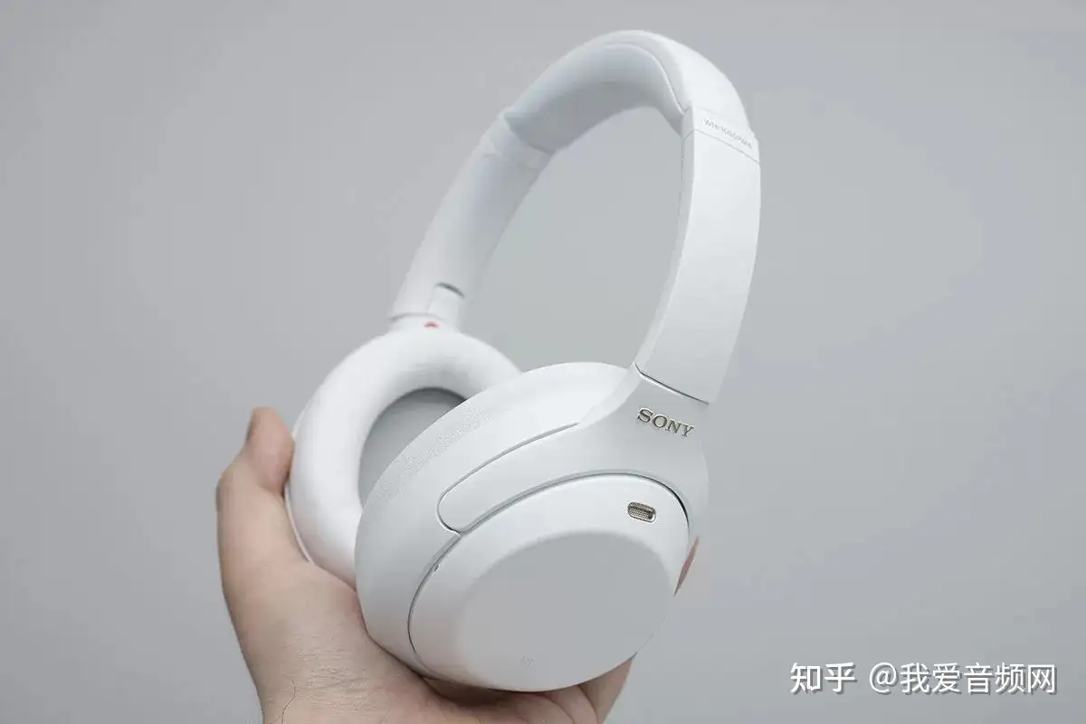 无法凌驾的美，索尼WH-1000XM4头戴式降噪耳机限定版Silent White配色