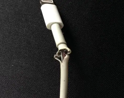 iPhone数据线：“此电缆或配件尚未经过认证”的解决办法