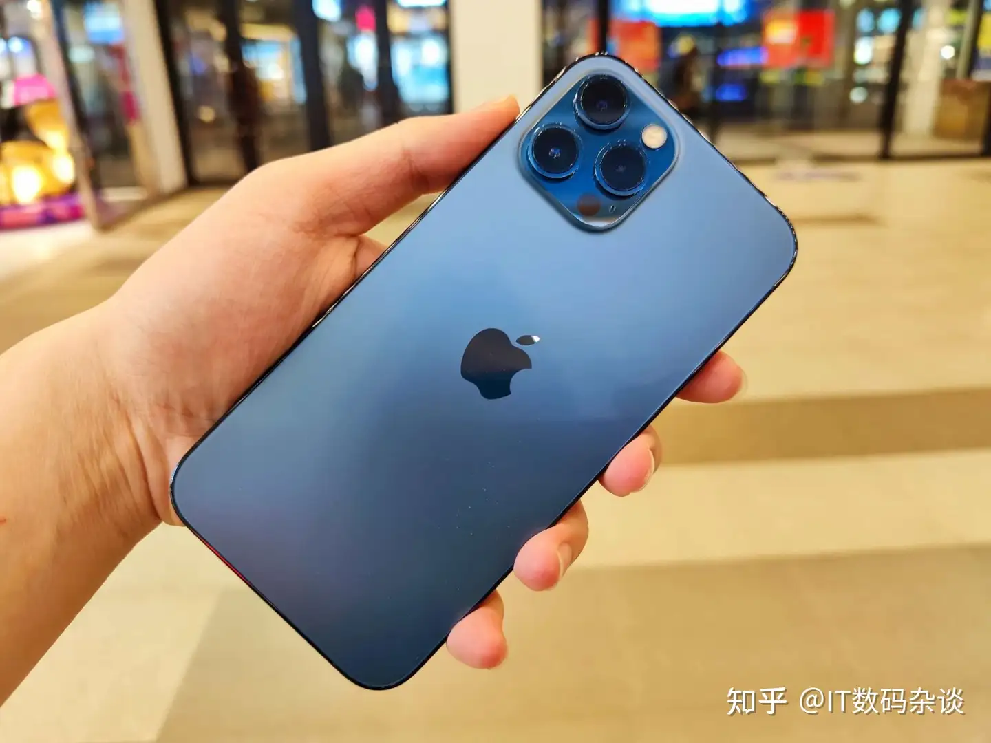 2021 iPhone 12 Pro Max还值得购买吗？iPhone 12 Pro Max开箱全面