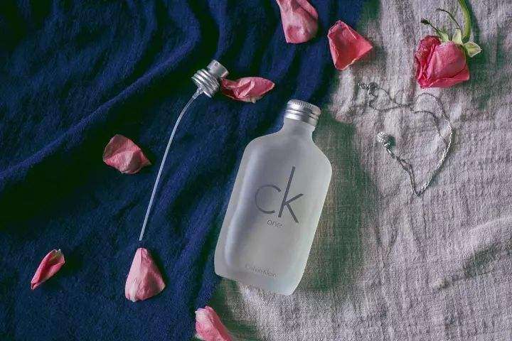 排名前十的香水品牌 知乎