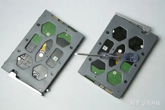 入门NAS就选它,千元级就有双盘位的铁威马F2-210体验