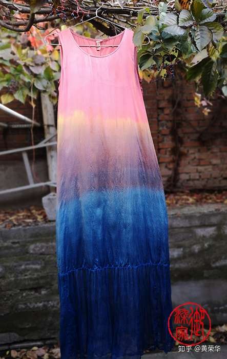 植物染丝绸服装一组