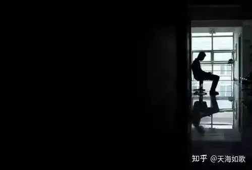 2022全国中小学暑假时间敲定！假期“统一延长”，学生欢呼雀跃，家长却愁眉不展