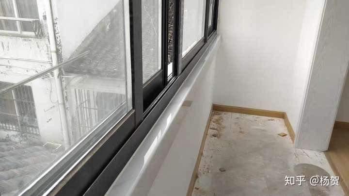 家里装修窗户的收边用什么