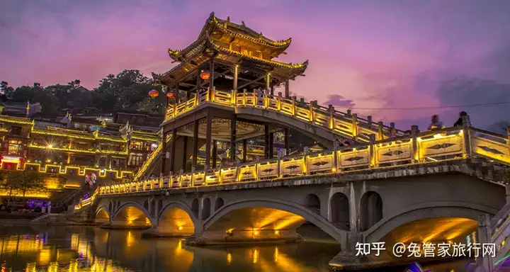 湖南新鲜出炉的新“芙蓉八景”，你都去过几个？张家界山里不止有神仙，竟然还有鬼怪？