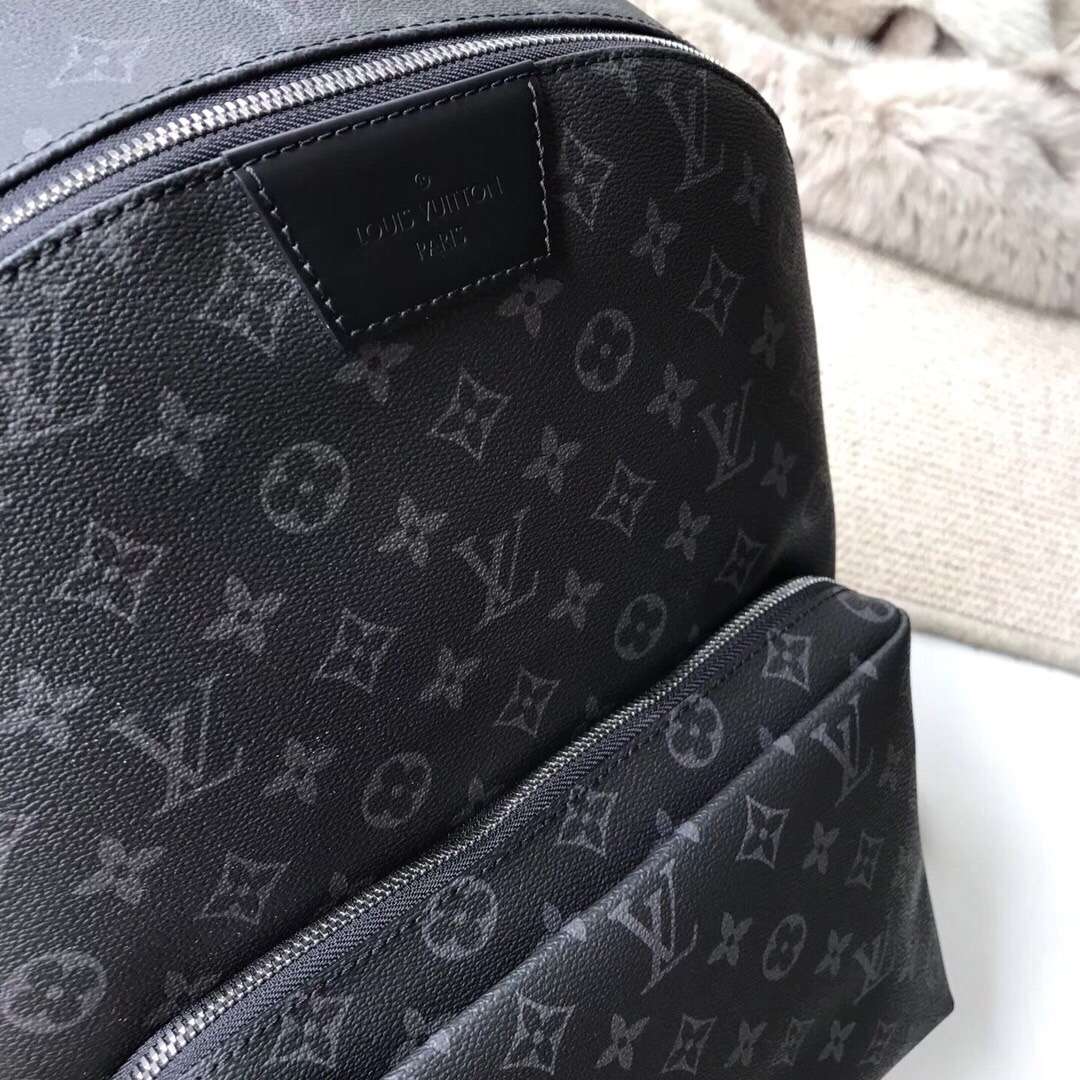 vanessa 的想法: 外层为monogram eclipse涂层帆布,织物内… - 知乎