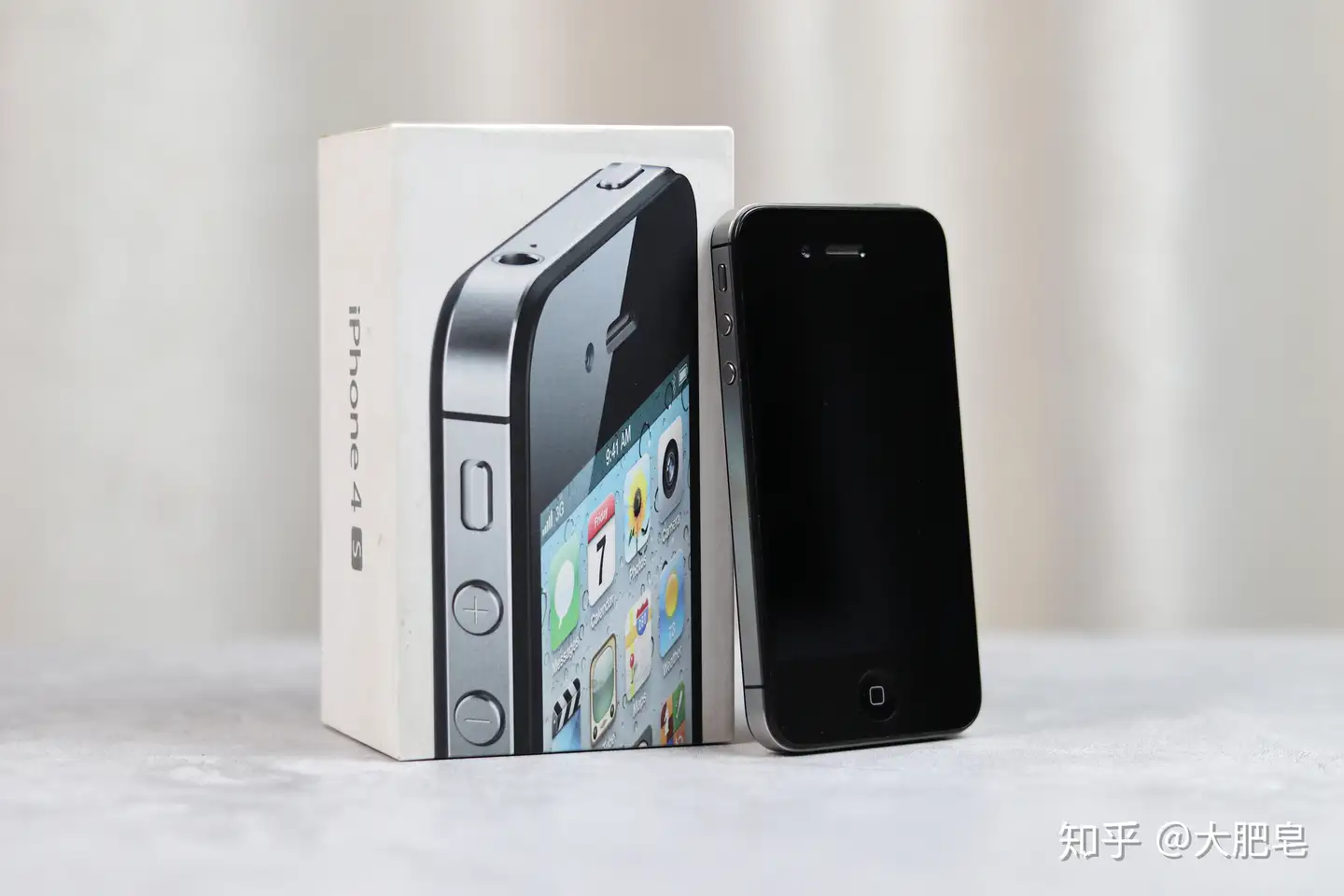 怀旧向】iPhone 4s老机新聊，你还记得曾经的“黄金尺寸”吗？ - 知乎