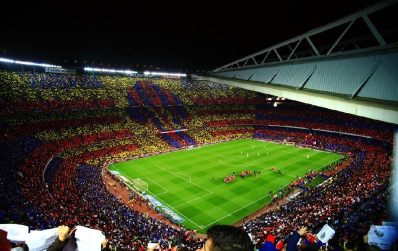 国家德比现场 | 看一场地球上最昂贵的足球比赛