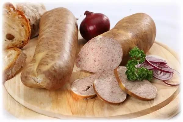 黄肠 gelbwurst外表是鲜亮的黄色,看起来真得有点儿像香