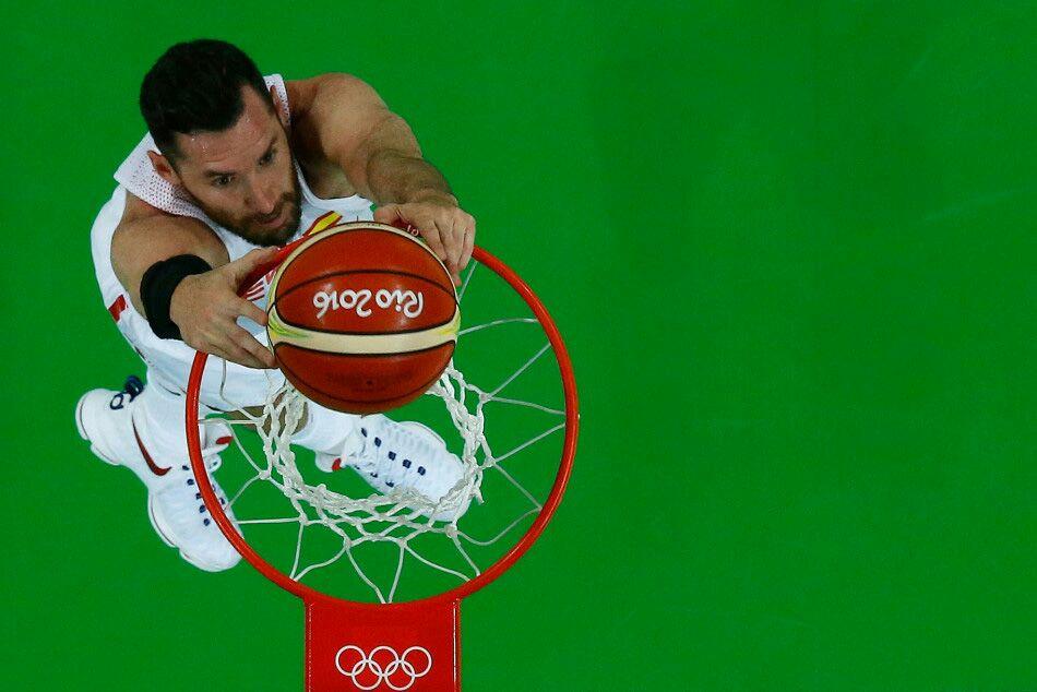 西班牙男篮在半决赛输了,怎么评价这场比赛,怎