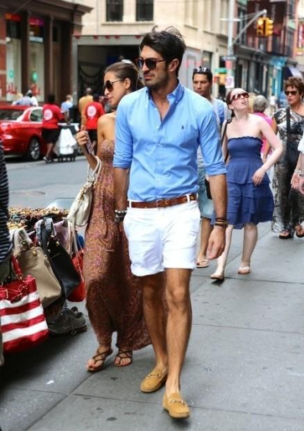 <em>男生</em>夏天能不<em>能穿短裤</em>,怎么穿更帅气啊? - 时尚