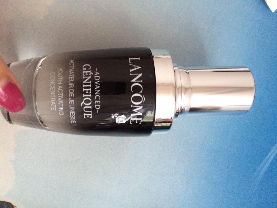 什么乳液跟面霜适合20岁女生?