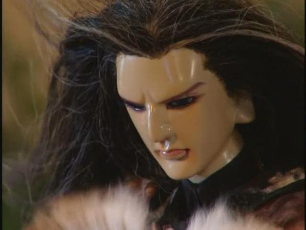 燕归人: 燕壮士的披风好红啊,秋裤好蓝啊.