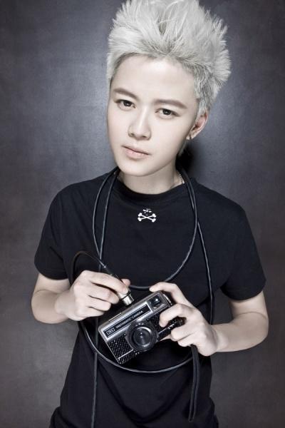 超越性别的精灵摄影师童梦