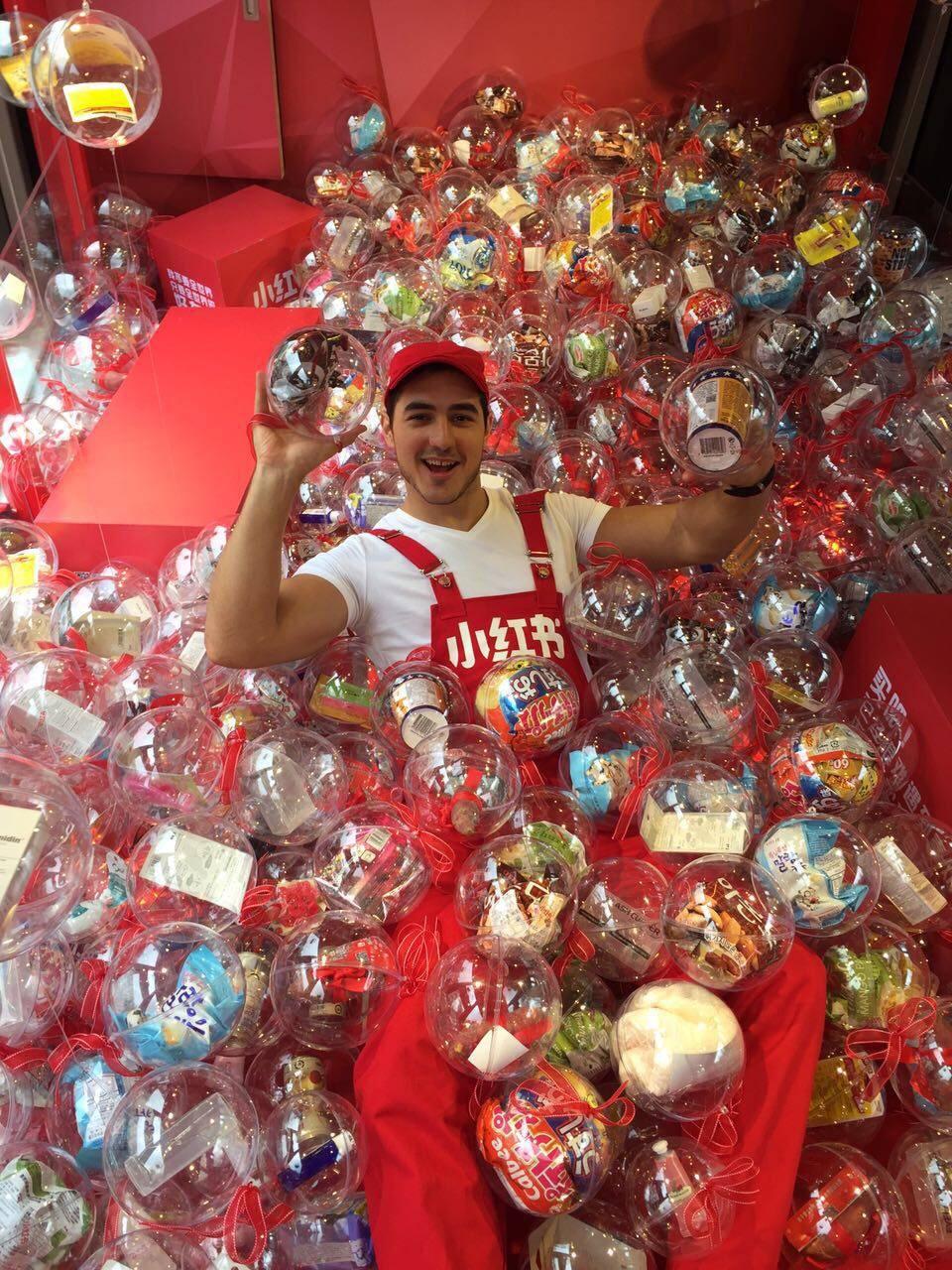 小红书为什么用红色快递盒?是一种营销策略吗