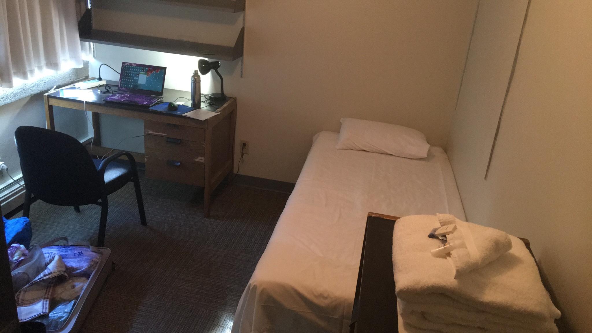 何看待微信公众号的文章为什么中国的大学宿